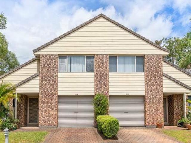 House for sale in Gold Coast City, Fernbrook