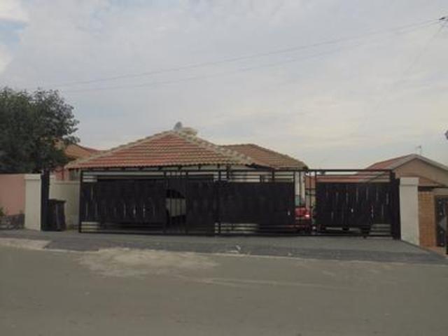 House for sale in Kagiso