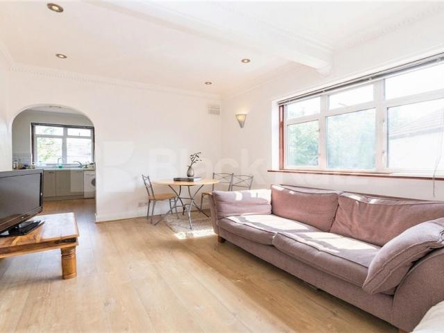 Apartment for rent in Golders Green, Greater London
