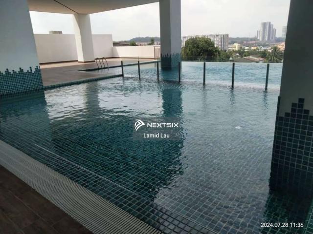 Residential House for sale in Long Miri