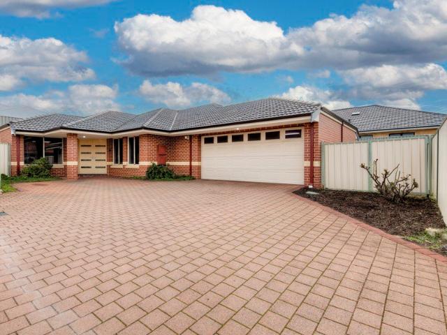 House for sale in Queens Park, Western Australia