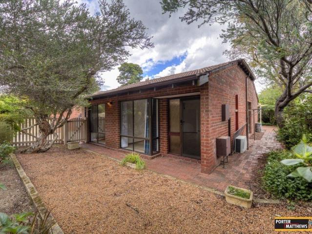 House for sale in Gooseberry Hill, City Of Kalamunda