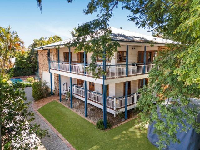 House for sale in Fig Tree Pocket, Greater Brisbane