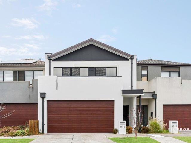 Townhouse for sale in Camerons Creek, Victoria