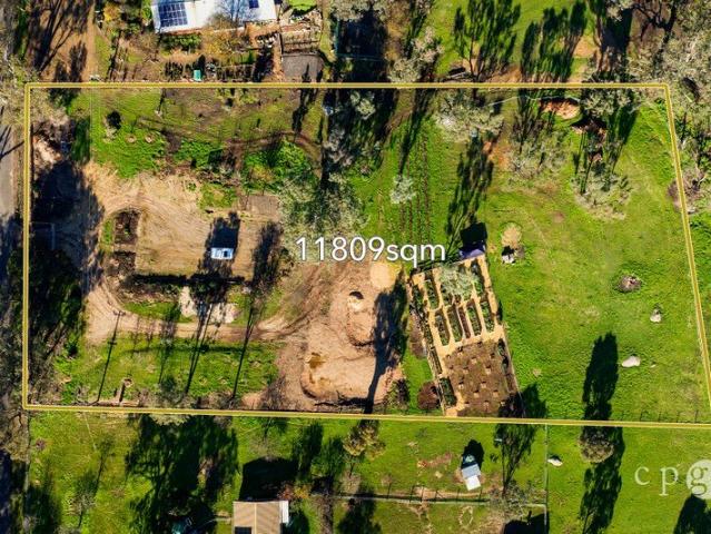Land for sale in Harcourt, Victoria