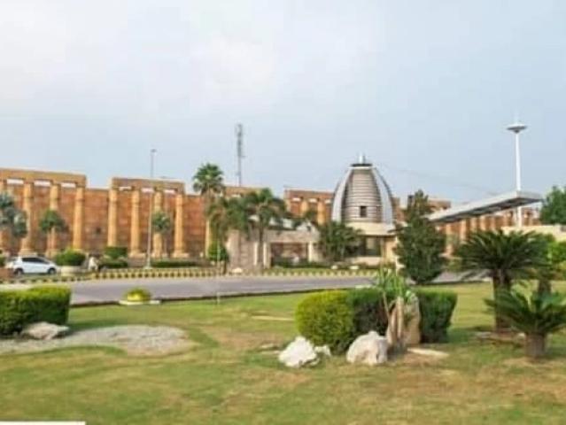Land for sale in Gujranwala, Islamabad Capital Territory