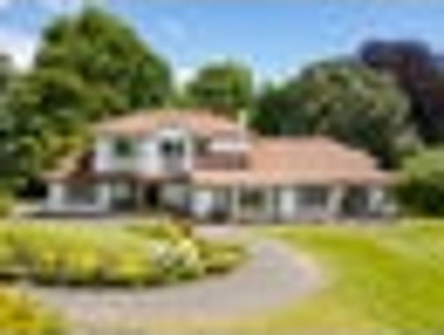 House for sale in Hamilton