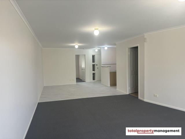 Property for rent in Narrabundah, District of Canberra Central