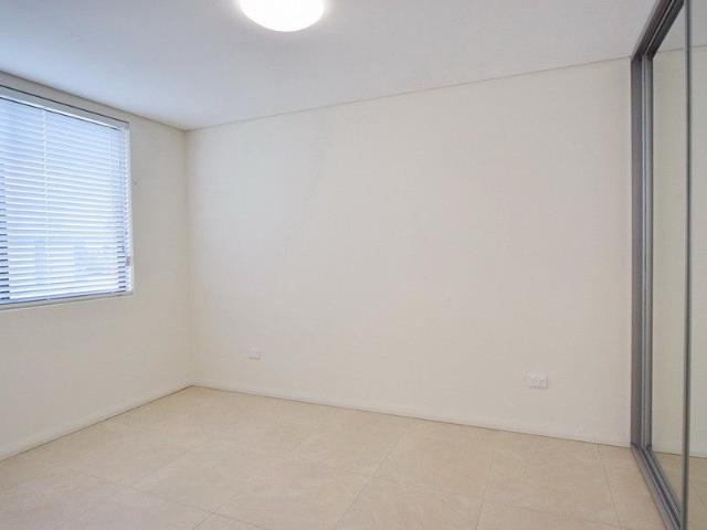Apartment for rent in Mobbs Hill, Sydney