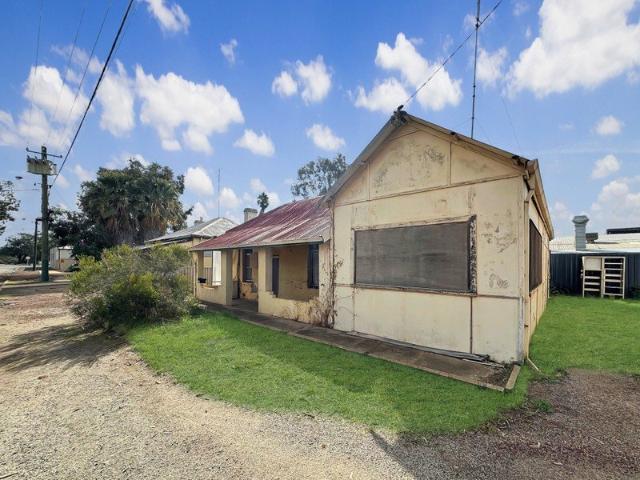 House for sale in Buckland, Western Australia