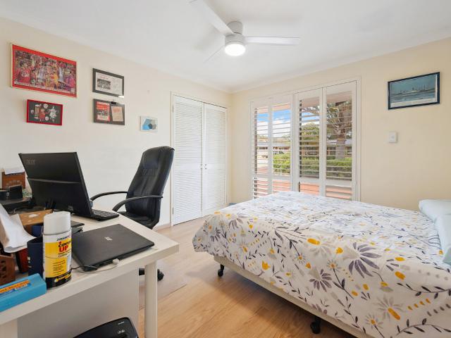 Cottage for sale in Byford, Western Australia