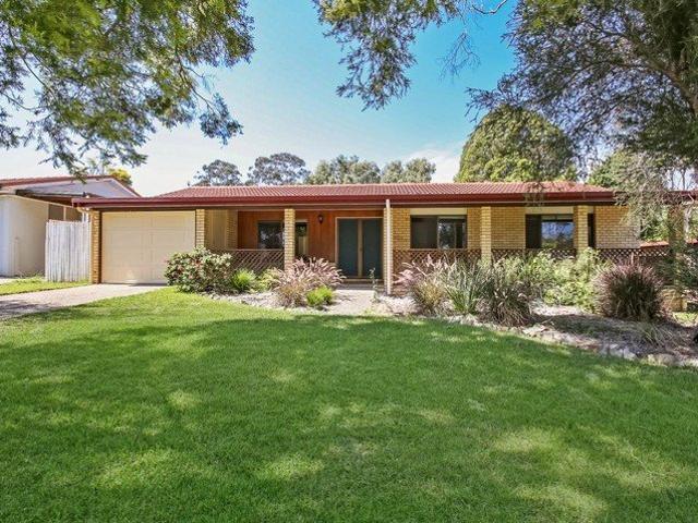 House for rent in Petrie, Greater Brisbane