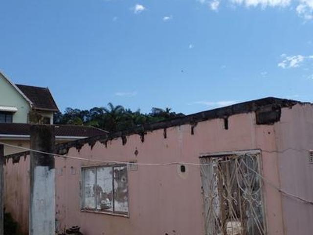 House for sale in Chatsworth, Kwazulu-natal