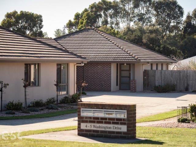 Apartment for sale in Devonport, Tasmania