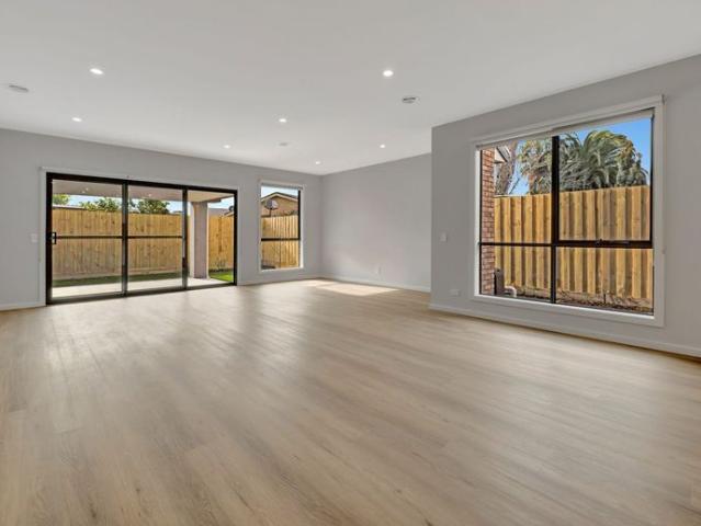 Townhouse for rent in Camerons Creek, Victoria