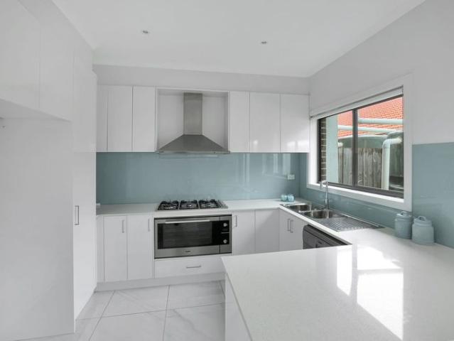 Townhouse for rent in Camerons Creek, Victoria