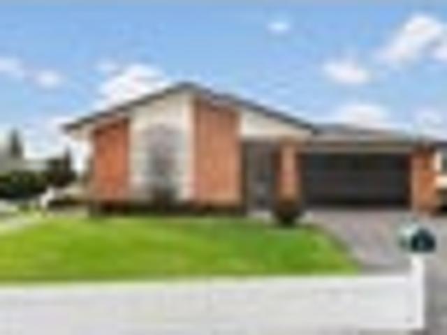House for sale in Awhitu