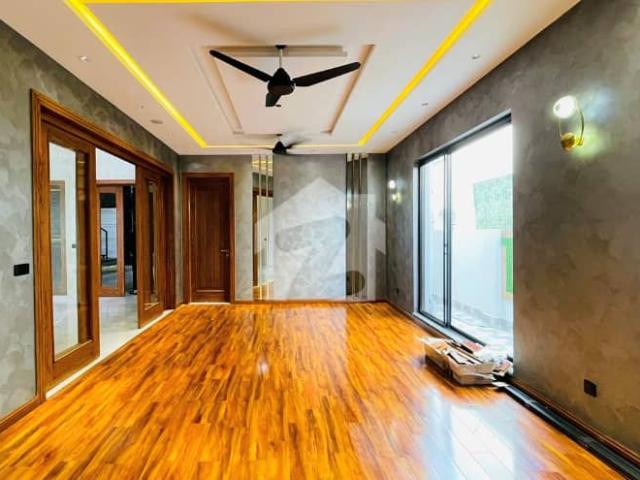 House for sale in لاہور, لاہور ڈویژن