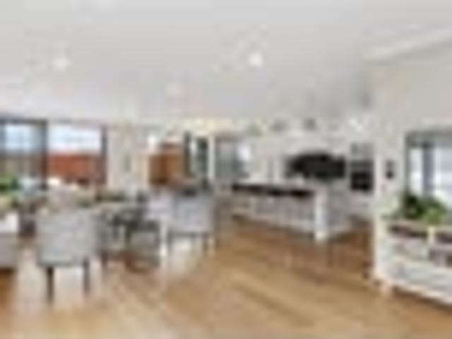 House for sale in Westmere