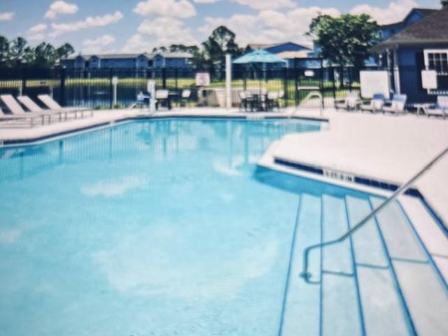 Room for rent in Saint Johns, Florida