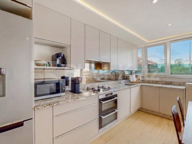 Apartment for rent in Kilburn, Greater London