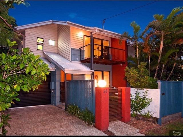 Townhouse for rent in Taringa, Greater Brisbane