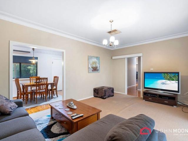 House for rent in Mount Austin, Wagga Wagga City Council