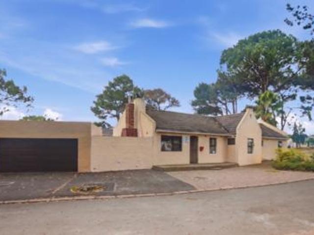 House for sale in Cape Town, Western Cape