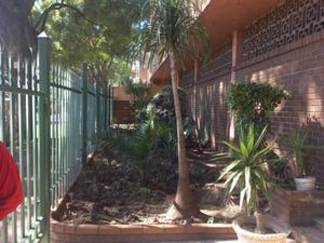 Apartment for sale in Vosloorus, Gauteng