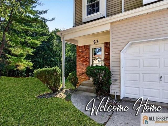 House for sale in Oxford Crossing, Old Bridge Township