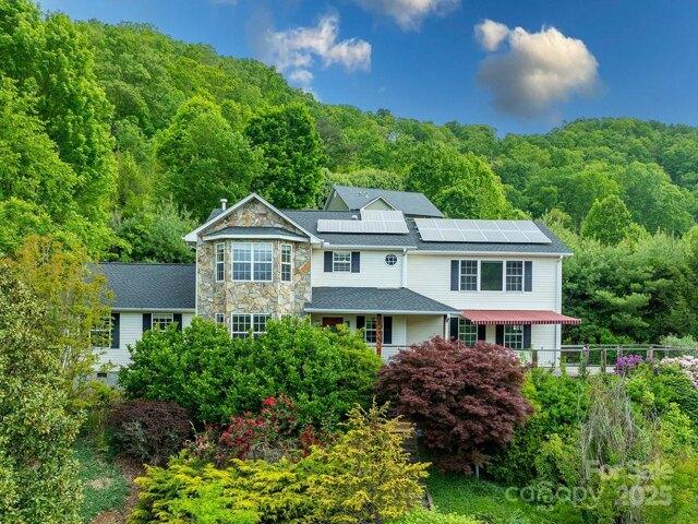 House for sale in Weaverville