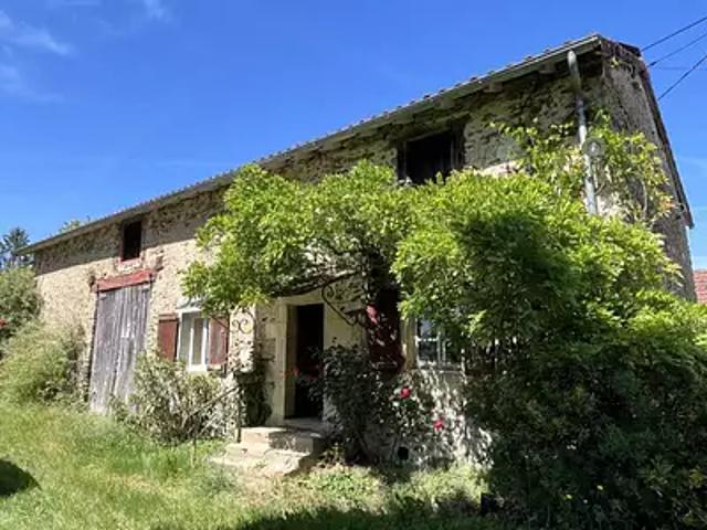 Maison vente à Nontron, Thiviers