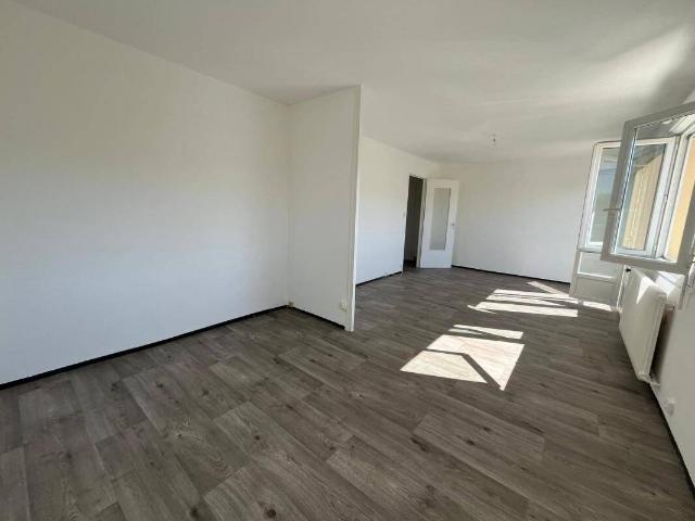 Appartement location à Mardore, Thizy-les-Bourgs
