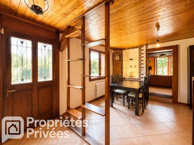 Maison vente à Gex, Auvergne-Rhône-Alpes