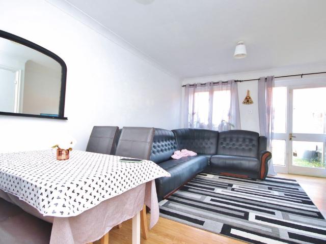 House for rent in Beckton, Greater London
