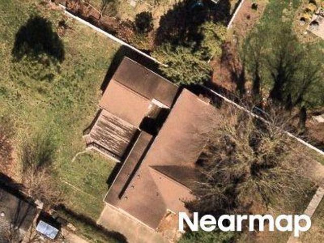 House for sale in Jeffersontown, Kentucky