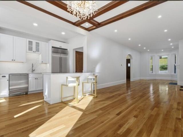House for sale in Dorchester Heights, Boston