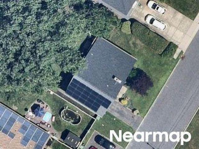 House for sale in Sayreville, New Jersey