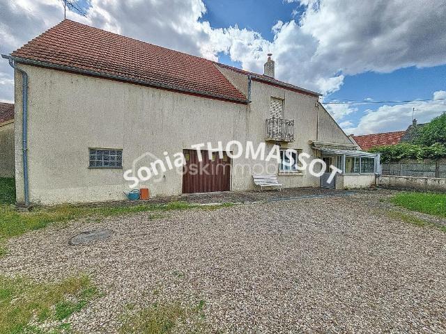 Maison vente à Beaune, Saint-usage