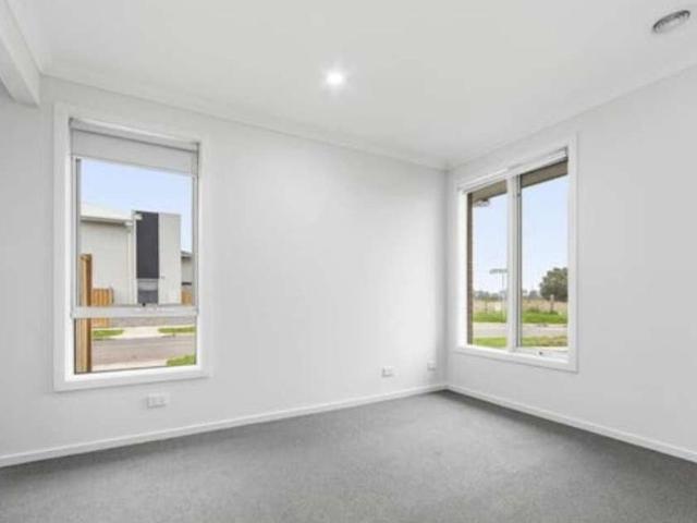 Room for rent in Marran Run, Melbourne