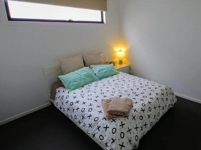 Room for rent in Camerons Creek, Victoria