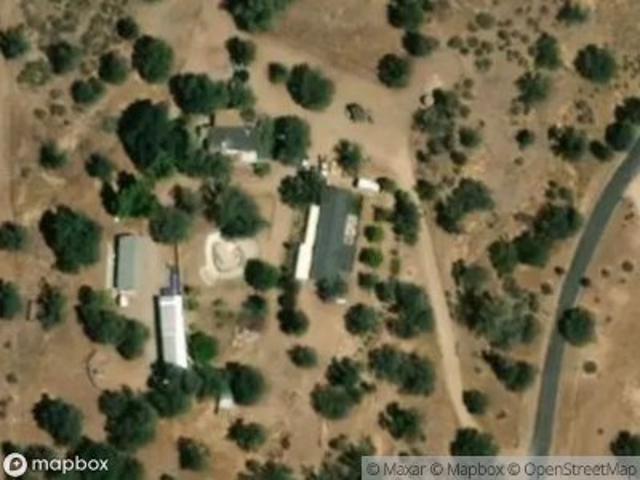 House for sale in Caliente