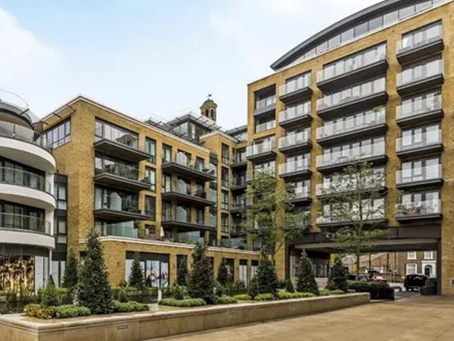 Apartment for rent in London Borough of Hounslow, Strand