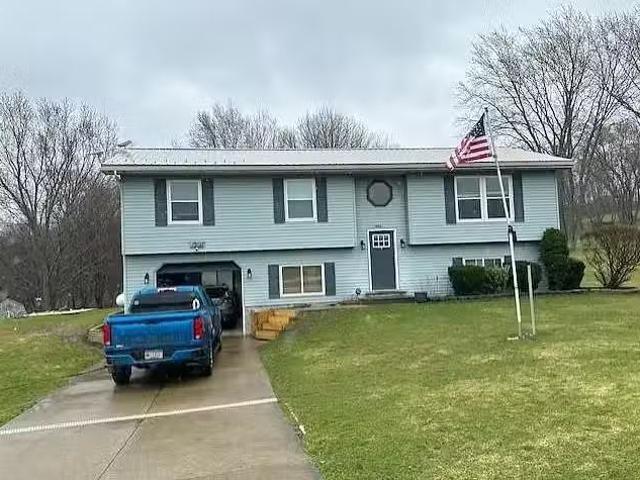 House for rent in Warren