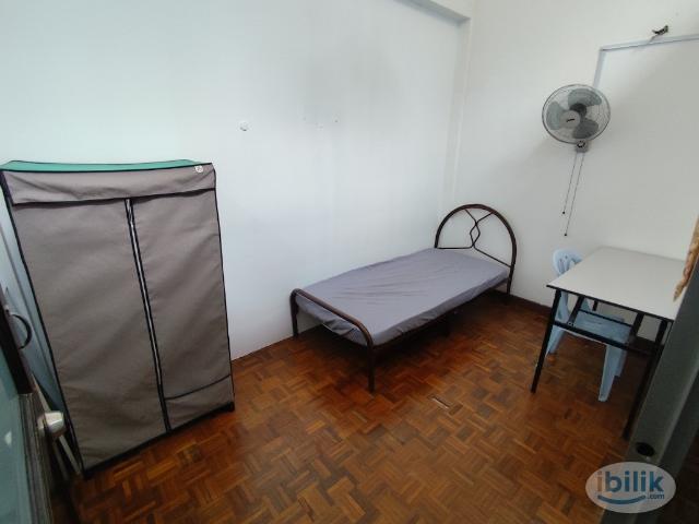 Room for rent in Petaling, Damansara Damai
