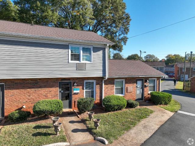 Apartment for rent in Mecklenburg, North Carolina