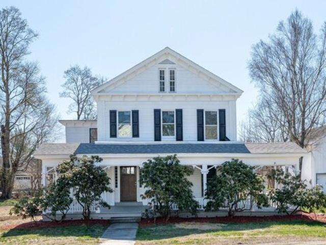 House for sale in Thompson
