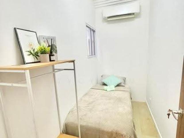Apartment for rent in Whampoa, Singapore
