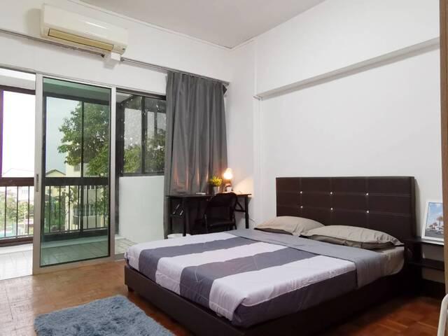 Room for rent