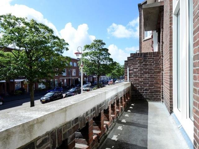 Appartement te huur in Bomenbuurt, Zuid Holland